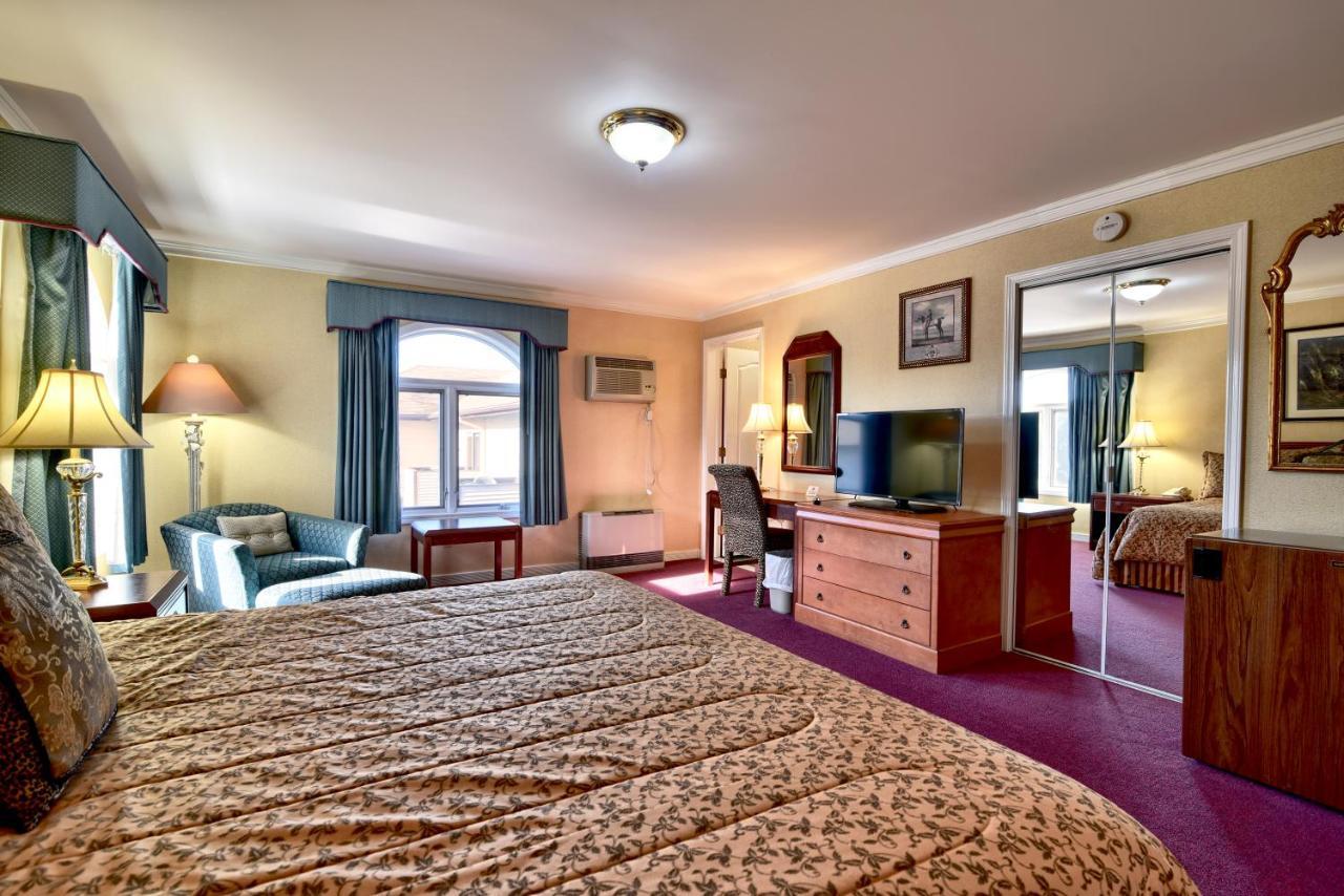 Roosevelt Inn & Suites Saratoga Springs Ballston Spa Quarto foto